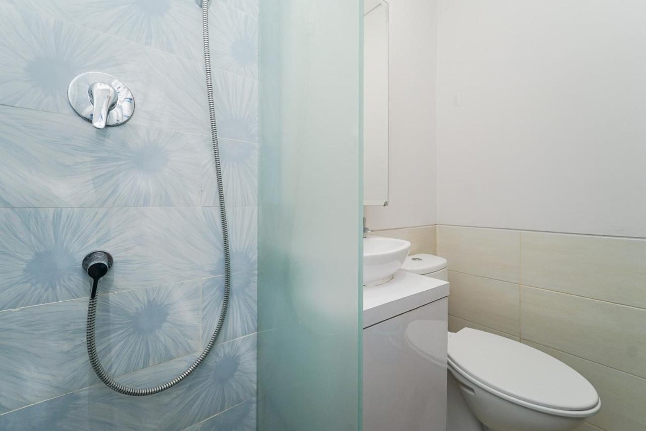 Hotel Redliving Transpark Juanda - Frams Properti Tower Jade With Netflix 2*